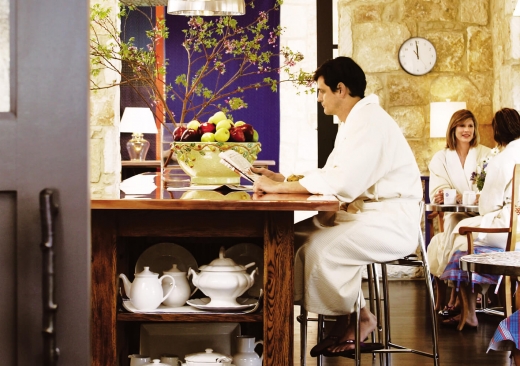 Aster Cafe Eatery Area