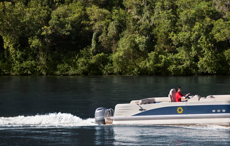 Luxe Water Taxi 2