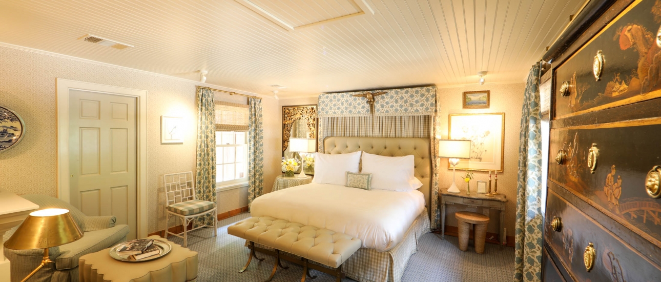 Lady Bird Presidential Suite 16