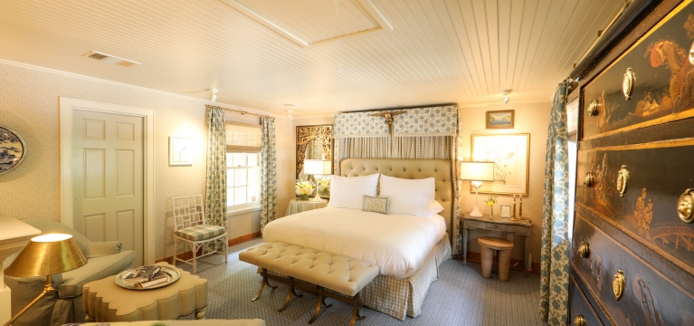 Luxury Hot Tub Cottage 3