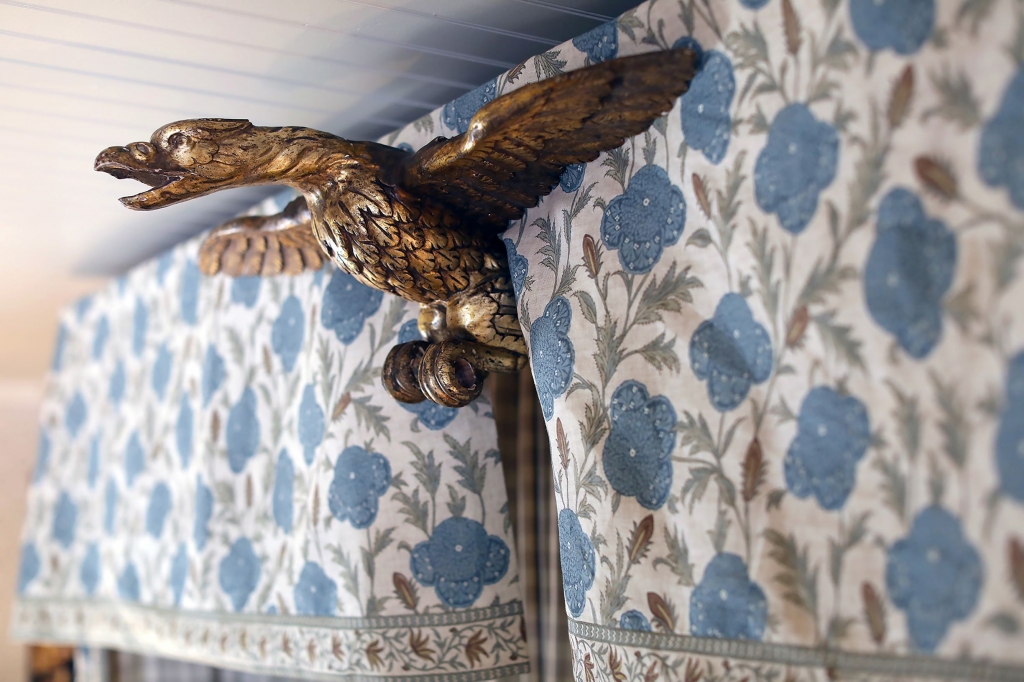 Ornamental bird sculpture in the Lady Bird Suite at Lake Austin Spa Resort