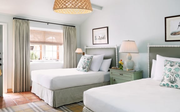 Two queen beds in Signature room.