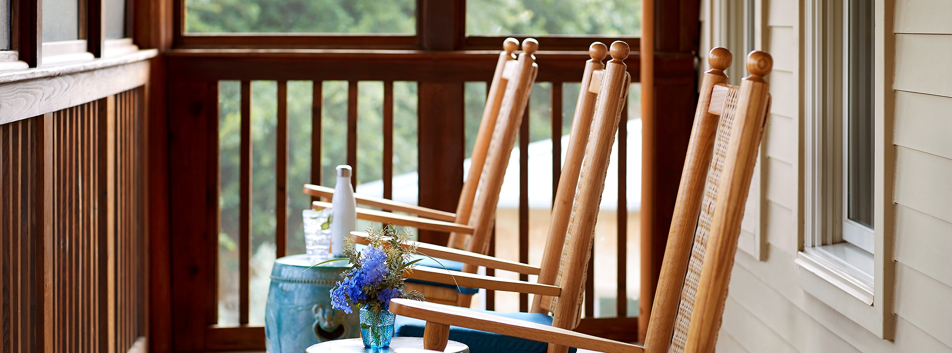 Rocking chairs on the porch of the Blue Room