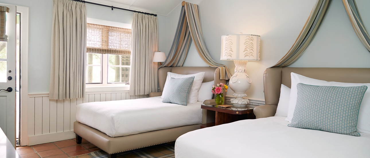 Two queen beds in the Luxury LakeView room
