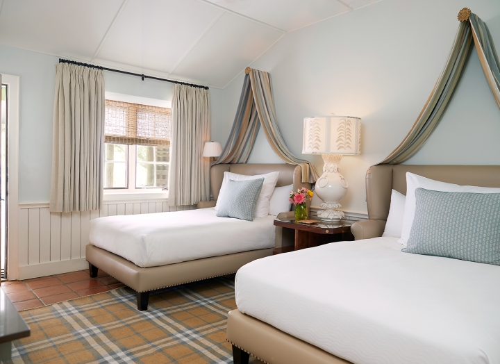 Two queen beds in the Luxury LakeView room