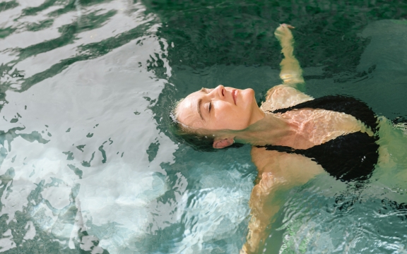 Floating meditation