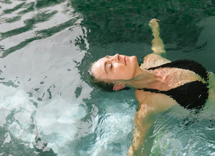 Floating meditation